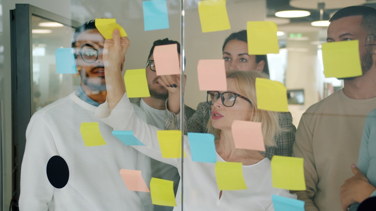 AI Meeting Notes: Why Action Items Still Get Lost (And What to Do Instead)